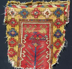  Antique Konya Rug Fragment..
Size: 95cm x 87cm...
Item No:HA011-095x87