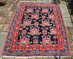 Afshar rug, good condition, great off-centre design
67\