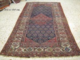  Malayer Persian Rug. 302 x 150 cm
