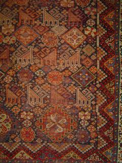  detail: Kashkai Main Carpet, lower right corner. 173x234 cm.