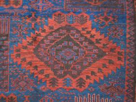 Antique Belouch main carpet circa 1900 in excellent condition with original sides and long kilim ends. Particularly nice is the mid to light blue field colour which abrashes to an aquamarine at one end (see last pic). Approx 11\'6\