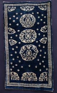  Tibet rug 0.80 X 1.43m More images & information in the \'Buddhist and Asian Art\' section of our web site. Just click the link below. 