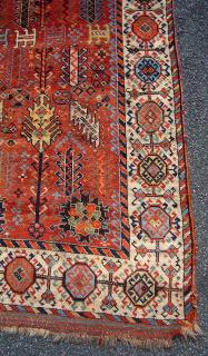 Red ground shekarlu qashqai rug. 