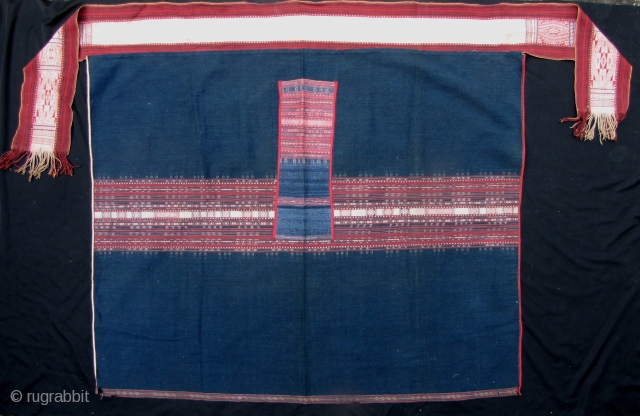 Ba Na Skirt: Beautiful women’s apron style skirt from the Bahnar (Ba Na) ethnic group, Central Highlands of Vietnam. Woven from fine handspun cotton using all indigo and natural dyes. The weaving  ...