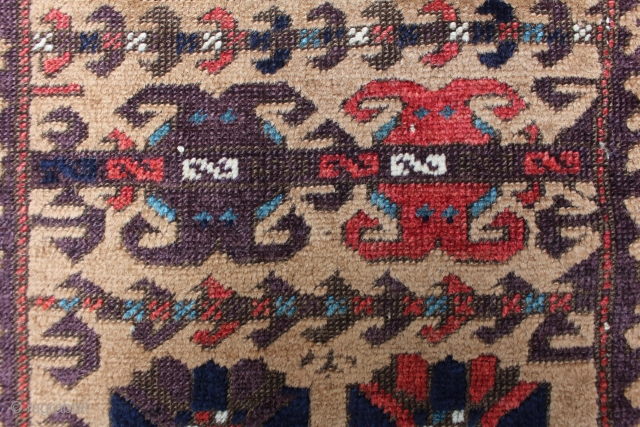 Unusual Boluch Small rug camel hair grate color 2'7X4'7                        