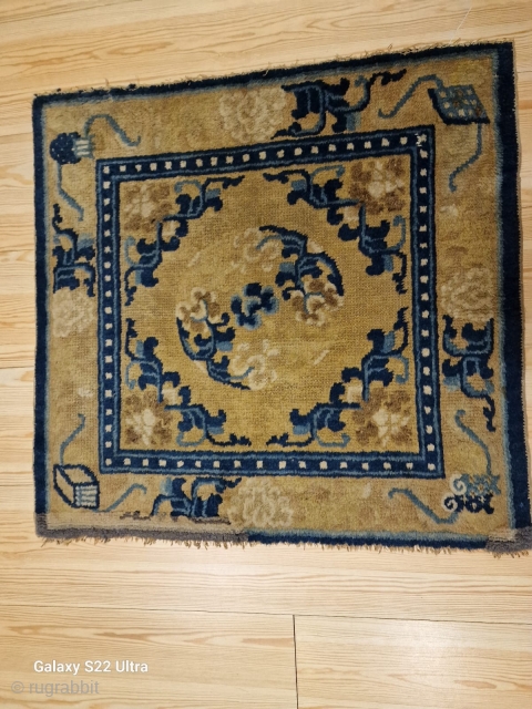 china
size:73*70
material:wool
age 18th 
Please send me directly mail info@davoud.com                         