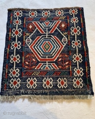 Antique Veramin kilim bagface
41 cm x 38 cm
Persia
late 19th century
all natural dyes                     