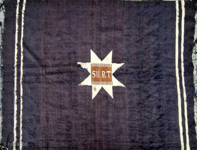 Size: 145x180 cm,
Angora goat wool .
East anatolia , Siirt                        