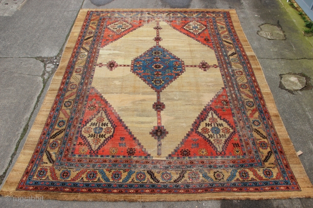 Woollen foundation, fine, 19th century Bakshiash carpet available 'as is', with wear, old repairs and some small holes. 345 x 450cm / 11'4" x 14'8"
Please enquire for more pictures and price to  ...