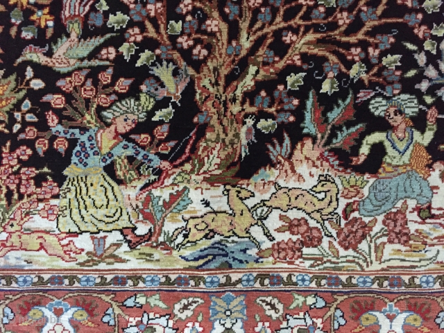 Hereke pure silk carpet 14x14 cm
Size:62x42 cm                          