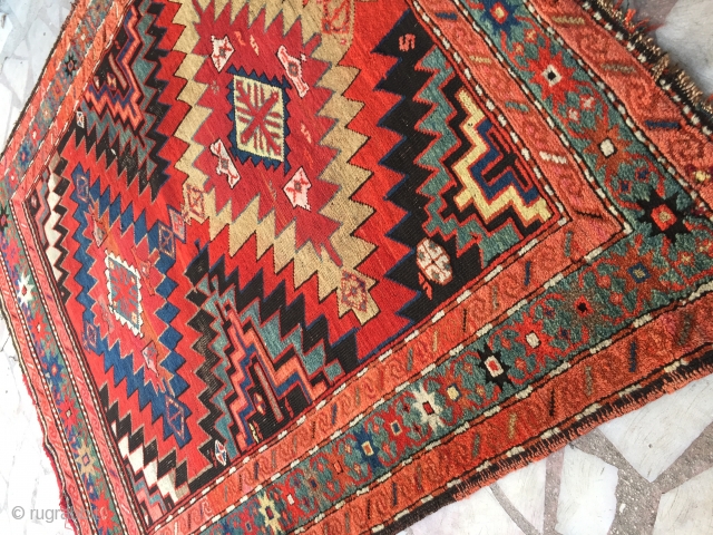Karabağ carpet rare size good condition 
Size 150/120 cm                        