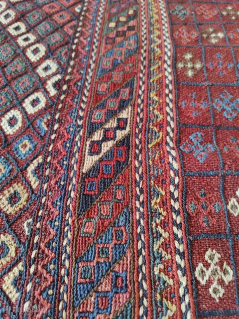 Antique caucasian Verney craddle 180x160
End of 19th
Great condition                         