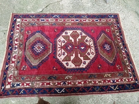 Lori pampak kazak rug. End of 19th  
270x150cm
Oversize
Good condition                       