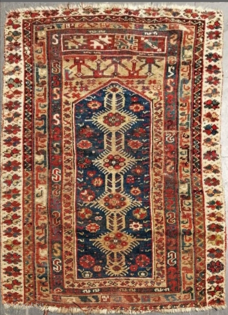 Small antique Makri Anatolian rug fragment prayer rug

Good condition except missing end                     