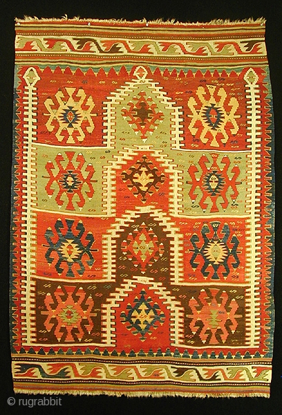 Konja Kilim    160 x 122 cm /5\'3\" x 4\'0\" ft,   19th century (No.18129)               