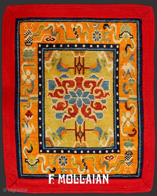 Beautiful Small multi-color Tibetan Antique Decorative Rug, 19th Century,
83 × 68 cm (2' 8" × 2' 2")

Very good condition.
              