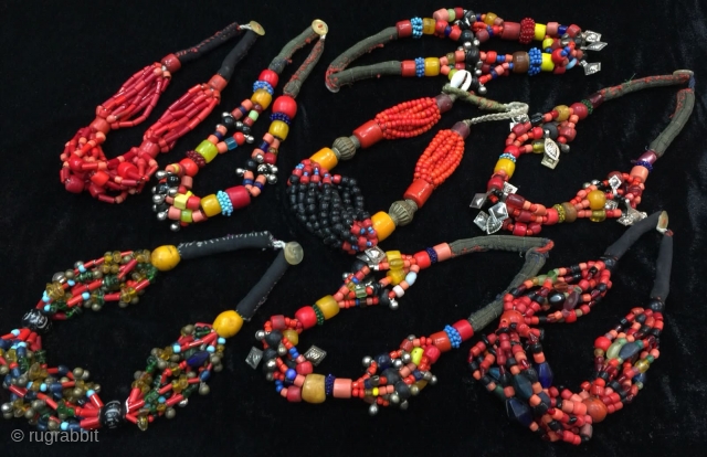 Tribal Pashtun old glass beads choker necklaces from Afghanistan
                        