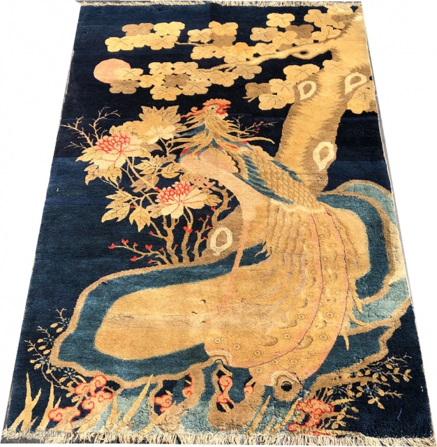 +Very nice Very nice Pao-Tao with nice color and interesting roaring Rooster, Most of the rug has good pile just some wear at the bottom        