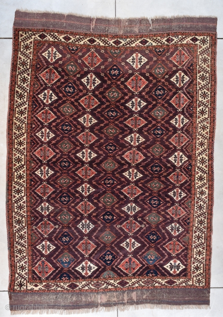#7770 Antique Chodor Rug
Size: 6’8″ x 9’3″
(203 x 282 cm)

https://antiqueorientalrugs.com/product/7770-antique-chodor/                       