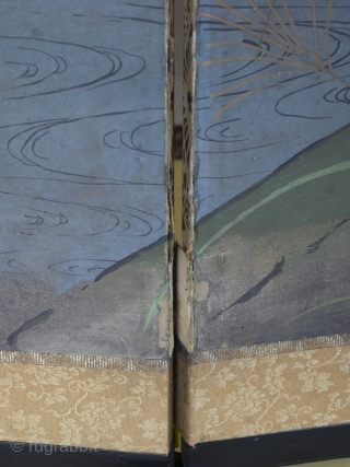 A lovely two panel silver leaf screen, circa 1860. 90cm wide x 75cm tall (36 x 30 inches)

The small bird flies low above a river, a simple wash of colour blended into  ...