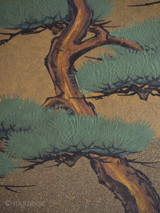 A beautiful little screen. The perfect composition (designed to be read from the right) leads you through the desolate pines on the shore to the mist shrouded headlands in the distance. It is immersive,  ...