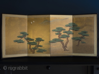 A beautiful little screen. The perfect composition (designed to be read from the right) leads you through the desolate pines on the shore to the mist shrouded headlands in the distance. It is immersive,  ...