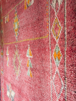 Antique Pink Moroccan Berber Rug

An exceptionally pretty, rare antique Berber carpet. Circa 1920. 253 cm x 158 cm.

Originally a uniform deep red, the ground has aged wonderfully, the whole length and breadth  ...