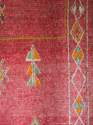 Antique Pink Moroccan Berber Rug

An exceptionally pretty, rare antique Berber carpet. Circa 1920. 253 cm x 158 cm.

Originally a uniform deep red, the ground has aged wonderfully, the whole length and breadth  ...