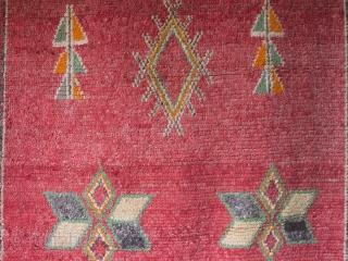 Antique Pink Moroccan Berber Rug

An exceptionally pretty, rare antique Berber carpet. Circa 1920. 253 cm x 158 cm.

Originally a uniform deep red, the ground has aged wonderfully, the whole length and breadth  ...
