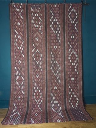 Antique Ersari Flatweave Tribal Rug

Large and decorative Turkoman tribal rug probably Turkmenistan, circa 1870. 
280 cm x 170 cm. (110 inch x 67 inch). Wool on wool with additional pattern forming wefts of Zilli weave in  ...