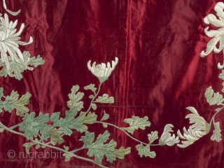 Very rare 19th century Japanese red silk Fukusa. 132cm/52 inch square.

An exceptionally decorative and well preserved piece. The central crane is beautifully drawn and executed; rendered in monotone silk, it's form delineated purely  ...