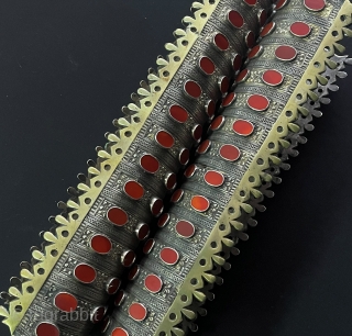 A pair of Turkmen - Yomud Antique Large Wedding Bracelets & Turkmen Art Collector Jewelery Fine Gilded with Carnelian. Excellent Condition ! Size - Lenght : 37.5 cm
Upper width : 10 cm  ...