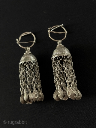 Central - Asian A pair of Afghanistan Antique Tribal Silver Earrings. Original Ethnic Art Jewelry.Ethnic Traditional Afghan Silver Tassels Earrings. Size - Height : 7.5 cm
Weight : 25 gr.    