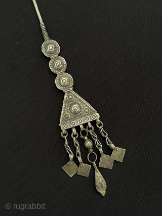 Antique Afghanistan Silver Hair Needle with Tassels. Original Ethnic Ar Jewelery.  Size - ''18.5 cm x 2.5 cm'' - Weight : 11 gr.         