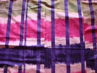Silk Ikat Adiol.
1930's. Uzbekistan.
Perfect condition.                            