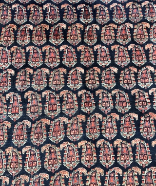Antique Shiraz 
Size 335x165 cm                            