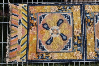 Ning-Hsia 19th century very good condition 
Size: 210x60cm                         