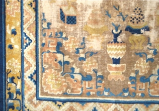 Chinese Ningxia Rug, Imagery of abundance, medallions with birds and fret-dragon corner pieces in keeping with the aesthetics of Qianlong era, (1735-1796). 4 blues with a light blue at the bottom of  ...