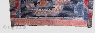 Tibetan Dragon Carpet
86 x 160 cm
Early 20th century
Wool
Central Tibet
A few repairs, beautiful colours, overall appearance good
Feel free to ask for more information, for more textilesand antiques from Asia please visit my website  ...