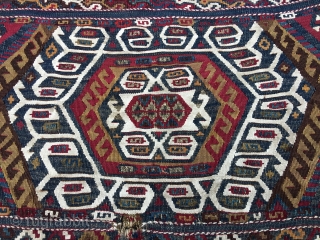 Malatya area, Sinanli tribal group big heybe bag face. Classic pattern, very fine weave, lots of metal thread, great natural colors.Please apply to carlokocman@gmail.com         