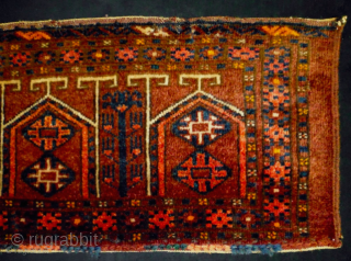 Decided to get rid of all Turkmen trappings/rugs/various at lowest prices ever.
Turkmen Ersari trapping. Cm 33x170. Late 19th/early 20th century. In good condition, full pile. Beautiful collection item. Lovely yurt design with  ...