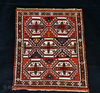 KHYZY or XIZI Azerbaijan 
Sumack khorjin bag face. Cm 43x49. Late 19th, early 20th century, so 100 to 120 years old. North east of Baku. Beautiful, rare, in good condition, proportioned. Most  ...