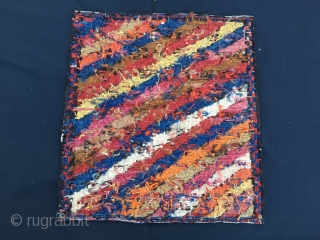 Beautiful sumack bag face. Cm 36x38 ca. Early 20th century. Most probably Shahsavan, a real beauty: antique, sweet, colorful, elegant, proportioned, enjoyable, collectable. Affordable price.        