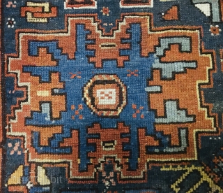 Northern Caucasus. Daghestan, land of mountains, Lesghistan, country of the Lesghi populatio. Lesghi star design pile rug. Cm 135x235. Late 19th, early 20th century, good condition, high pile, few, old minor restorations.  ...