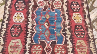 Central Anatolian Obruk Kilim Fragment
Size:196x115 cm
please contac 
salaberina@gmail.com                         