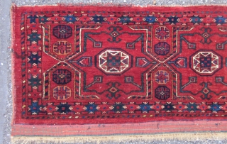 ANTIQUE ERSARI JOLLAR, WIH MULTIPLE "KADJEBE" MEDAILLIONS. 152 cm x 48 cm
FINE WORK 19 teen Century                 