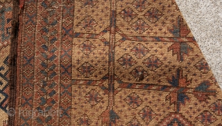  19th century central asia pray rug with baluchi design all natural colors.
size 3.7x6.11                   