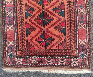 Antique Baluch Balish 

Size : 50x90 cm                          