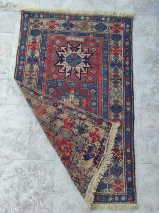 Lezgi Rug 

Size : 97 x 150 cm 

RR  has an email problem please reach me directly on this mail : alpagutrugs@gmail.com          