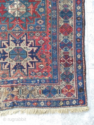 Lezgi Rug 

Size : 97 x 150 cm 

RR  has an email problem please reach me directly on this mail : alpagutrugs@gmail.com          